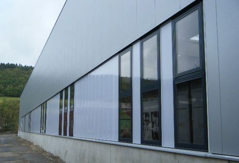 Polycarbonat-Fassaden 13